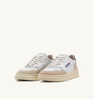 BASKETS MEDALIST LOW EN CUIR BLANC ET NOIR ET DAIM BEIGE