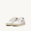 BASKETS MEDALIST LOW EN CUIR BLANC ET ROSE