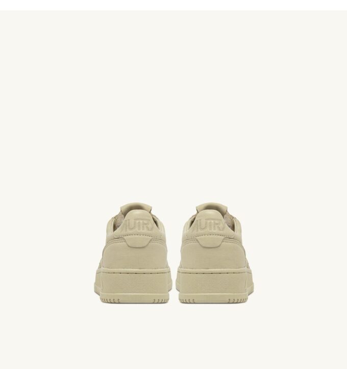 BASKETS MEDALIST LOW EN NAPPA HAY BASKETS MEDALIST LOW EN NAPPA HAY