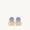 BASKETS MEDALIST LOW IN SUEDE EN CUIR BLANC ET DELLA ROBBIA BLUE BASKETS MEDALIST LOW IN SUEDE EN CUIR BLANC ET DELLA ROBBIA BLUE