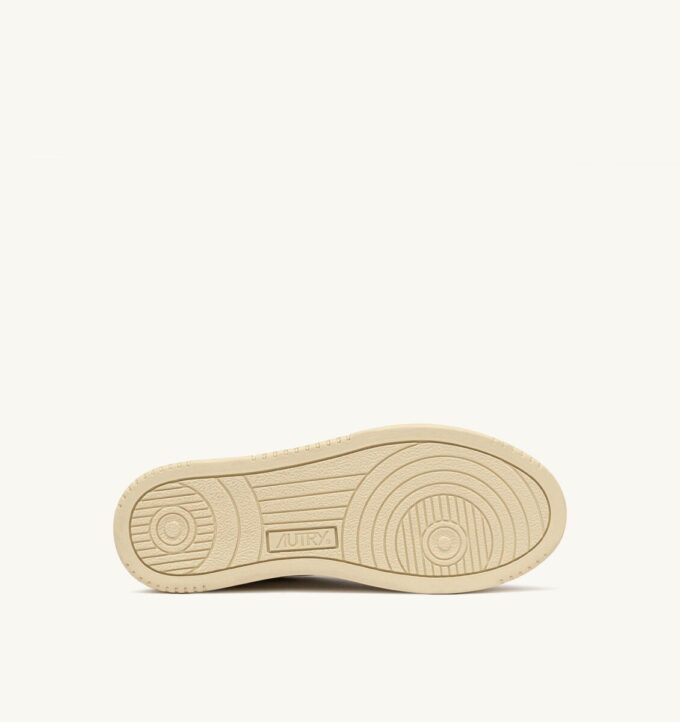 BASKETS MEDALIST LOW IN SUEDE EN CUIR BLANC ET DELLA ROBBIA BLUE BASKETS MEDALIST LOW IN SUEDE EN CUIR BLANC ET DELLA ROBBIA BLUE