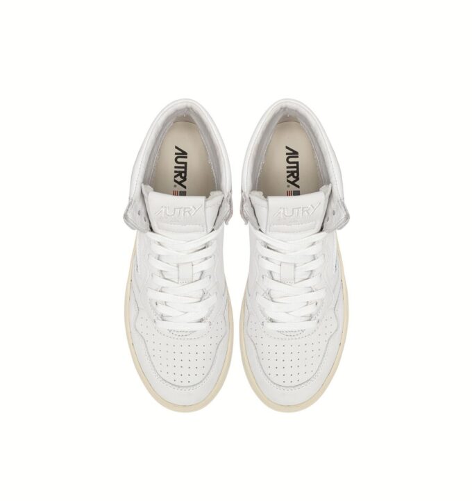 BASKETS MEDALIST MID EN NAPPA BLANC SUPER SOFT BASKETS MEDALIST MID EN NAPPA BLANC SUPER SOFT
