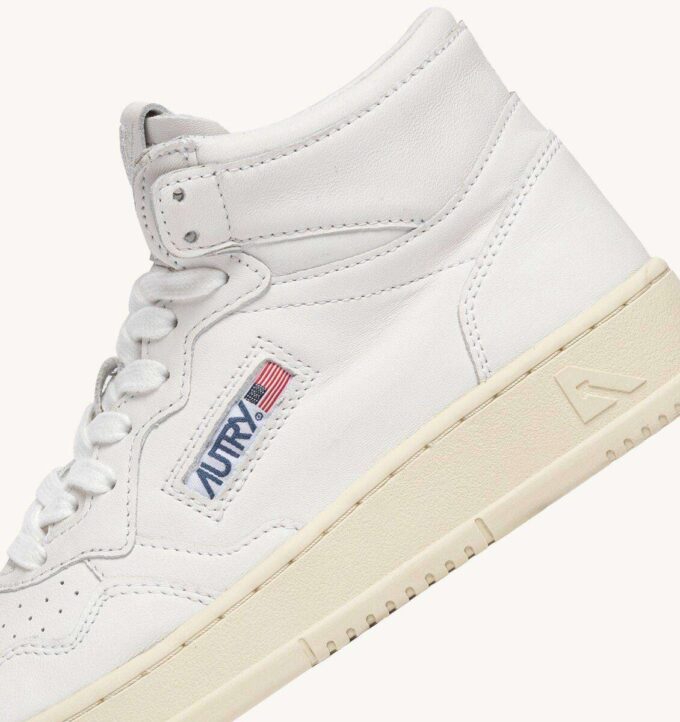 BASKETS MEDALIST MID EN NAPPA BLANC SUPER SOFT BASKETS MEDALIST MID EN NAPPA BLANC SUPER SOFT