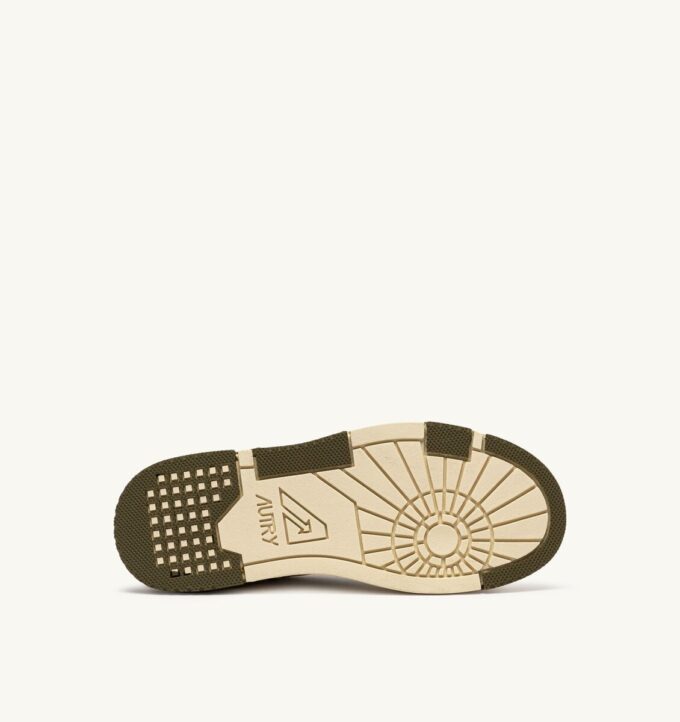 CLC LOW SNEAKERS IN WHISPER WHITE LIZARD AND PLATINUM LEATHER