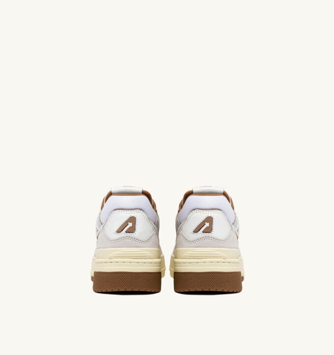 CLC LOW SNEAKERS IN WHITE AND CIGAR LEATHER AND SUEDE CLC LOW SNEAKERS IN WHITE AND CIGAR LEATHER AND SUEDE
