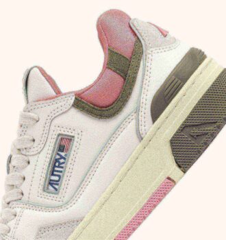 CLC LOW SNEAKERS IN WHITE AND GERANIUM LEATHER SUEDE