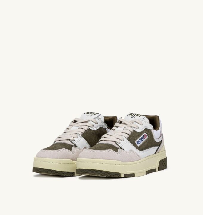 CLC LOW SNEAKERS IN WHITE AND HUNTER GREEN LEATHER AND SUEDE