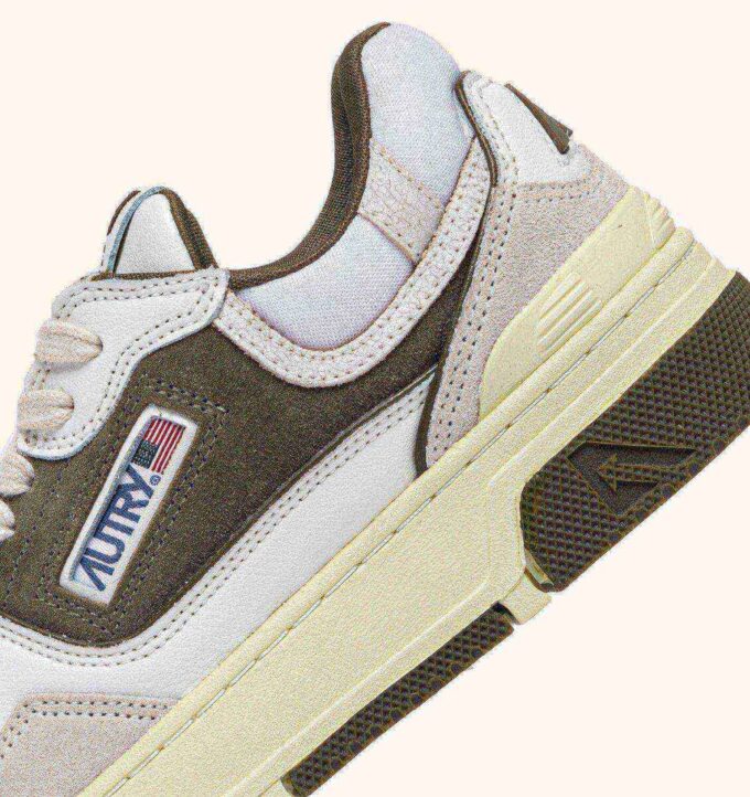 CLC LOW SNEAKERS IN WHITE AND HUNTER GREEN LEATHER AND SUEDE