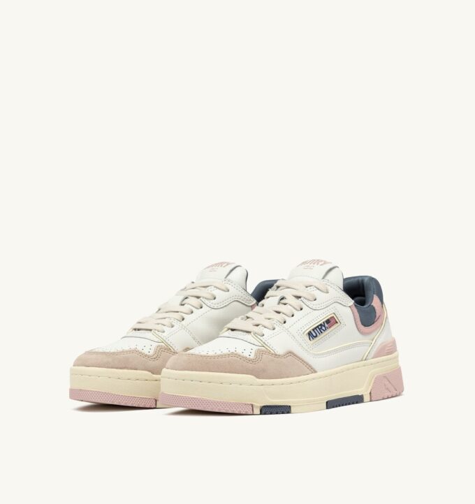 CLC LOW SNEAKERS IN WHITE AND PEACH WHIP LEATHER SUEDE