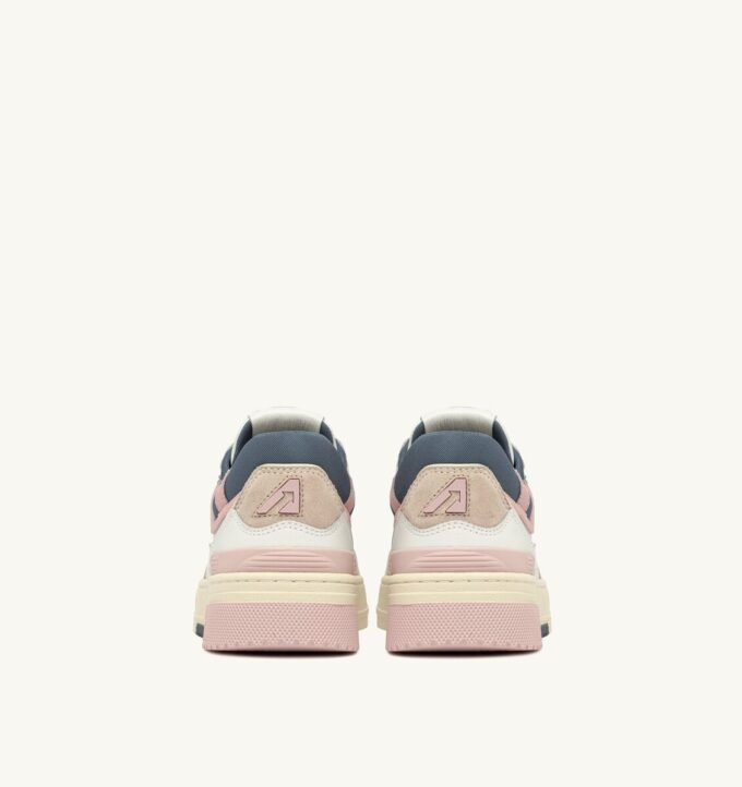 CLC LOW SNEAKERS IN WHITE AND PEACH WHIP LEATHER SUEDE
