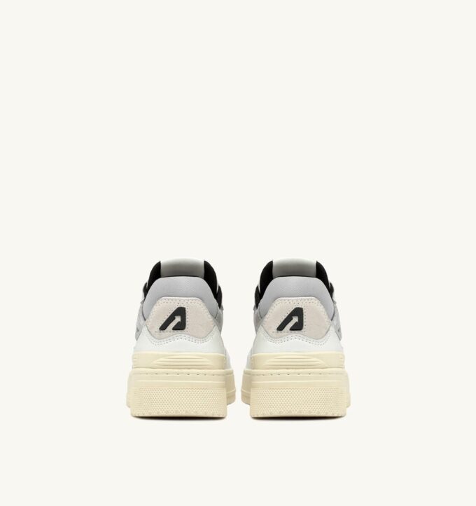 CLC LOW SNEAKERS IN WHITE LEATHER AND SILVER SUEDE CLC LOW SNEAKERS IN WHITE LEATHER AND SILVER SUEDE