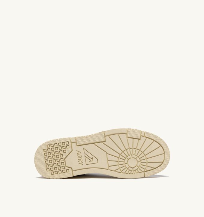 CLC LOW SNEAKERS IN WHITE SEQUOIA AND MOUNTAIN LEATHER