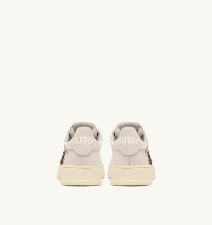 DALLAS LOW ‘FLORAL’ SNEAKERS IN WHITE SUEDE