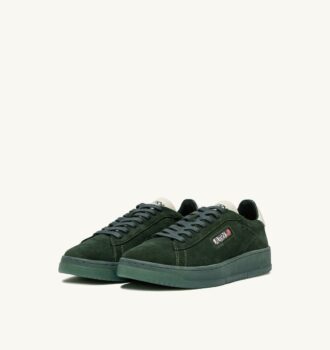 DALLAS LOW SNEAKERS IN MARSHMALLOW AND BOTTLE GREEN SUEDE