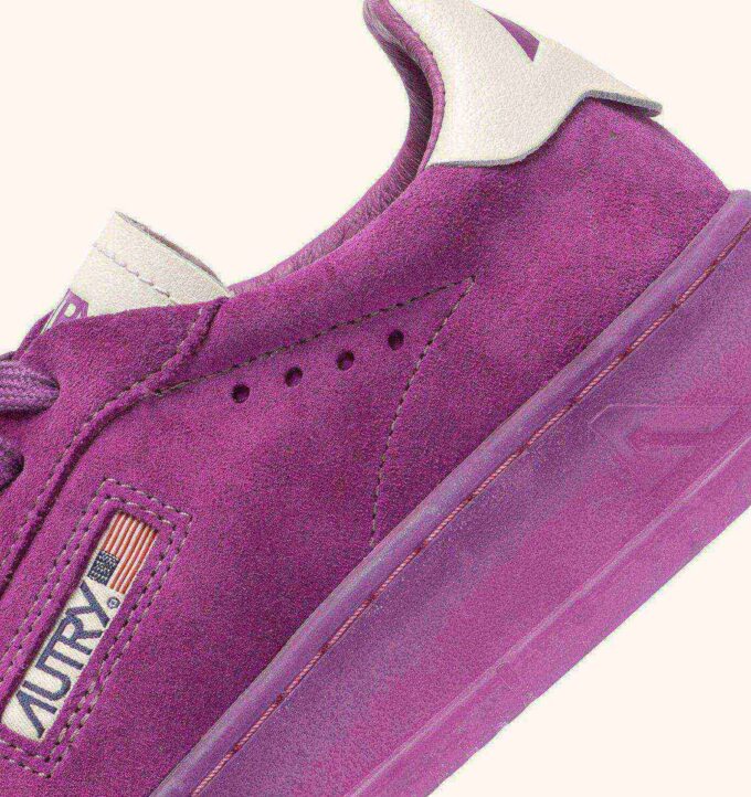 DALLAS LOW SNEAKERS IN MARSHMALLOW AND HYACINTH VIOLET SUEDE