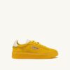 DALLAS LOW SNEAKERS IN MARSHMALLOW AND YELLOW SUEDE DALLAS LOW SNEAKERS IN MARSHMALLOW AND YELLOW SUEDE