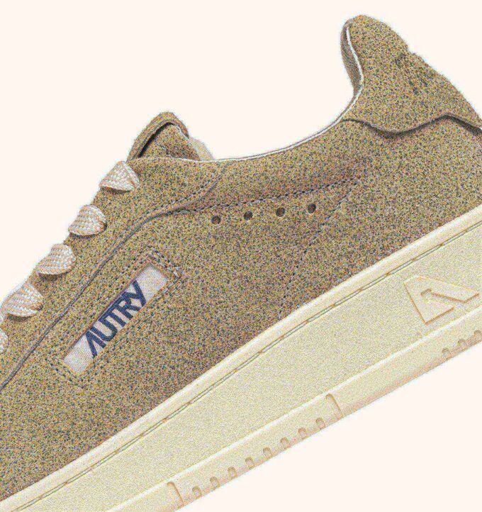 DALLAS LOW SNEAKERS IN STARS SAND SUEDE DALLAS LOW SNEAKERS IN STARS SAND SUEDE