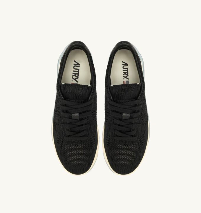 EASEKNIT MEDALIST LOW SNEAKERS IN BLACK COLOR KNIT