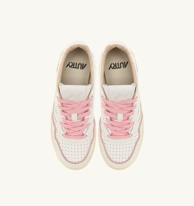 GOLF LOW SNEAKERS IN WHITE AND CORAL BLUSH LEATHER