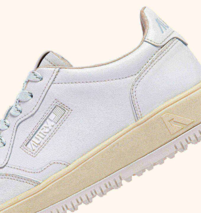 GOLF LOW SNEAKERS IN WHITE LEATHER GOLF LOW SNEAKERS IN WHITE LEATHER