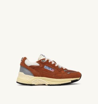 HYPERWAY SNEAKERS IN BROWN AND SILVER-TONE SUEDE AND MESH