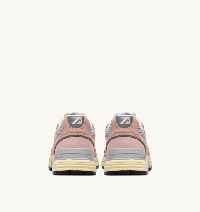 HYPERWAY SNEAKERS IN POWDER PINK AND SILVER-TONE SUEDE AND MESH
