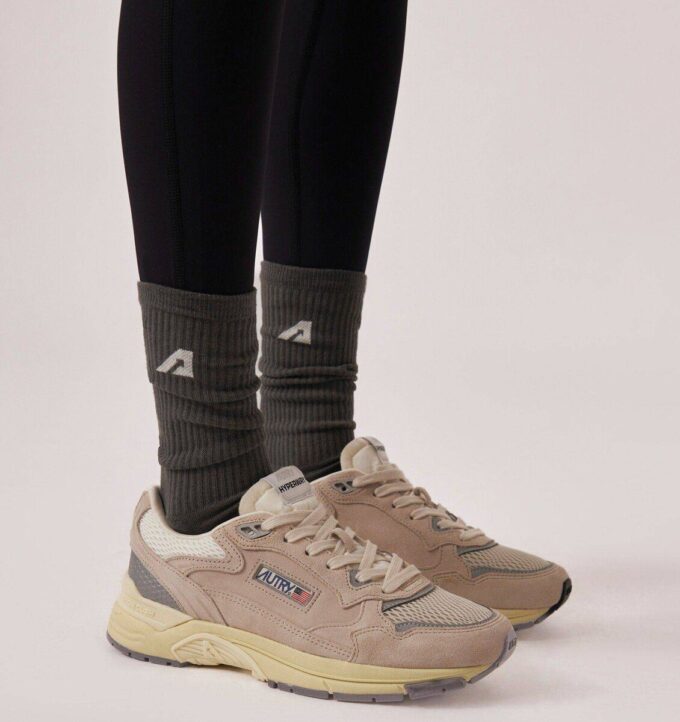 HYPERWAY SNEAKERS IN SAND BROWN AND SILVER-TONE SUEDE AND MESH HYPERWAY SNEAKERS IN SAND BROWN AND SILVER-TONE SUEDE AND MESH