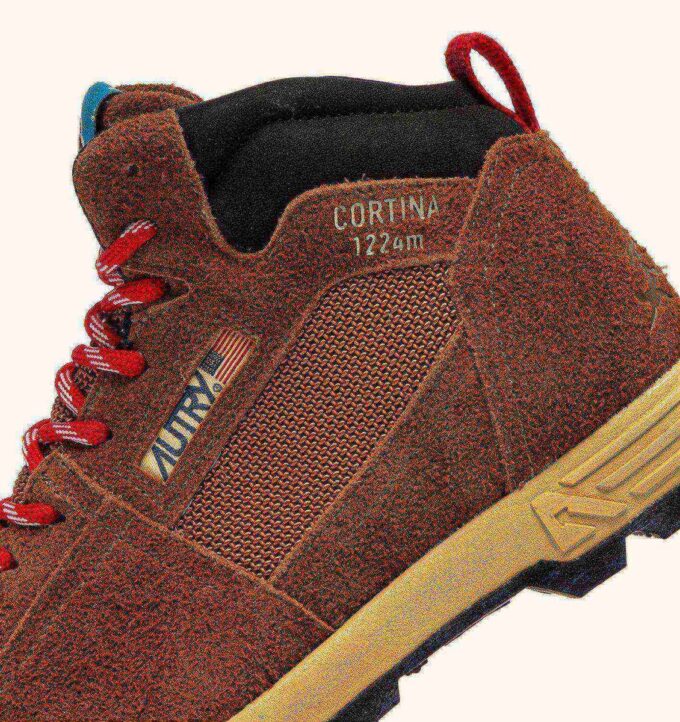 MALGA CORTINA IN CHESTNUT AND FLAME SCARLET SUEDE MALGA CORTINA IN CHESTNUT AND FLAME SCARLET SUEDE
