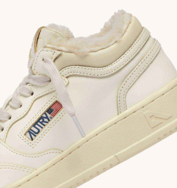 MED-WAY SNEAKERS IN LEATHER AND SHEARLING COLOR WHITE AND MARSHMALLOW