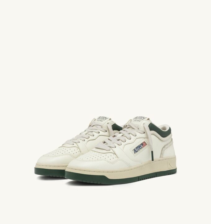 MED-WAY SNEAKERS IN LEATHER COLOR MARSHMALLOW AND MOUNTAIN MED-WAY SNEAKERS IN LEATHER COLOR MARSHMALLOW AND MOUNTAIN