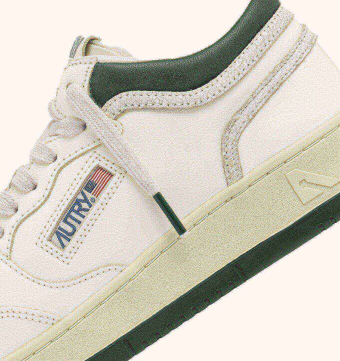 MED-WAY SNEAKERS IN LEATHER COLOR MARSHMALLOW AND MOUNTAIN MED-WAY SNEAKERS IN LEATHER COLOR MARSHMALLOW AND MOUNTAIN