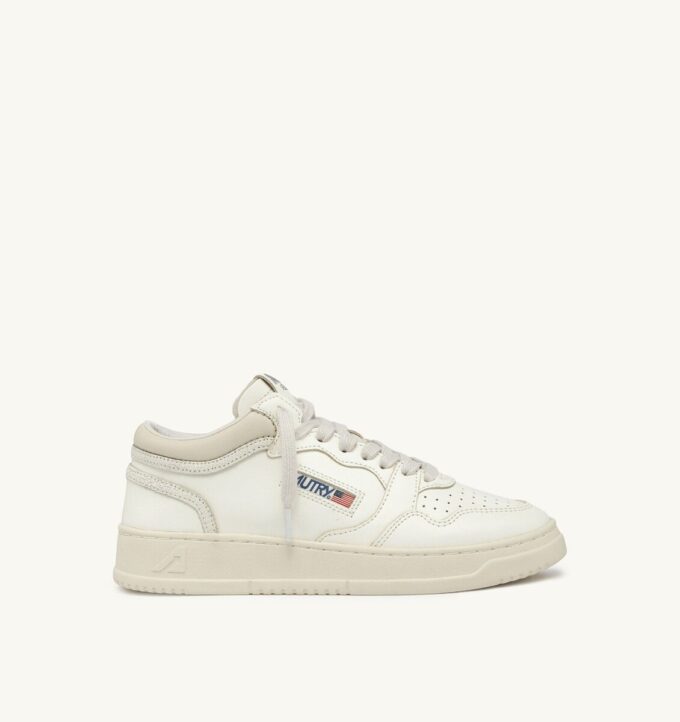 MED-WAY SNEAKERS IN LEATHER COLOR MARSHMALLOW AND WHITE MED-WAY SNEAKERS IN LEATHER COLOR MARSHMALLOW AND WHITE