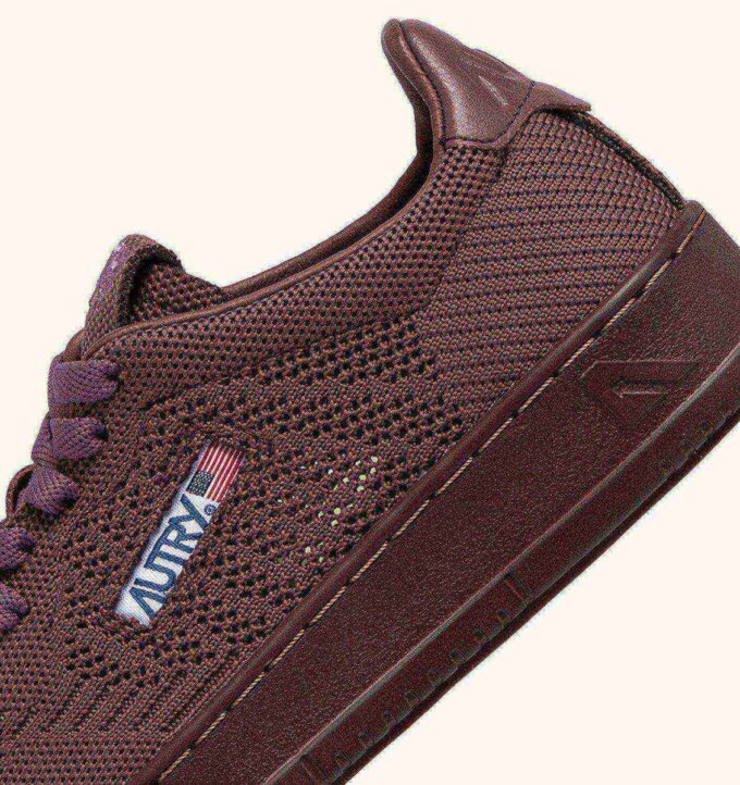 MEDALIST EASEKNIT LOW SNEAKERS IN ROSE TAUPE KNIT