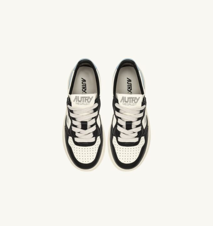 MEDALIST KIDS LOW SNEAKERS IN WHITE BLACK AND BLUE LEATHER