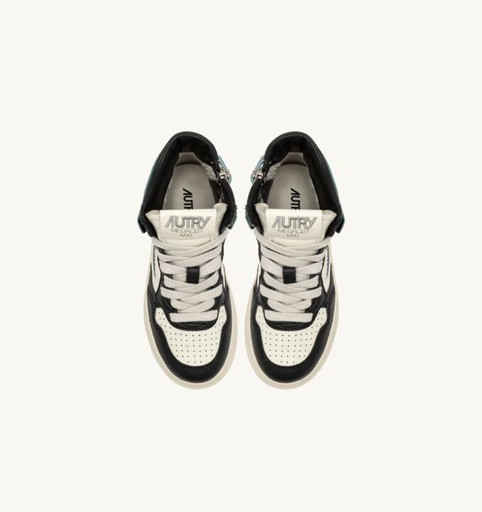 MEDALIST KIDS MID SNEAKERS IN WHITE BLACK AND BLUE LEATHER