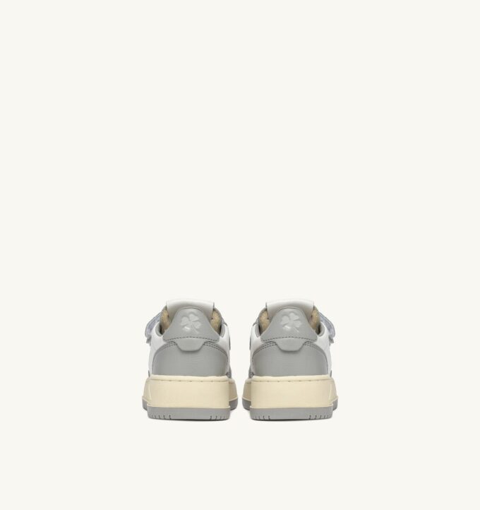 MEDALIST KIDSTRIPES LOW BICOLOR SNEAKERS IN WHITE AND LIGHT GRAY LEATHER MEDALIST KIDSTRIPES LOW BICOLOR SNEAKERS IN WHITE AND LIGHT GRAY LEATHER