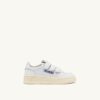 MEDALIST KIDSTRIPES LOW SNEAKERS IN WHITE LEATHER MEDALIST KIDSTRIPES LOW SNEAKERS IN WHITE LEATHER