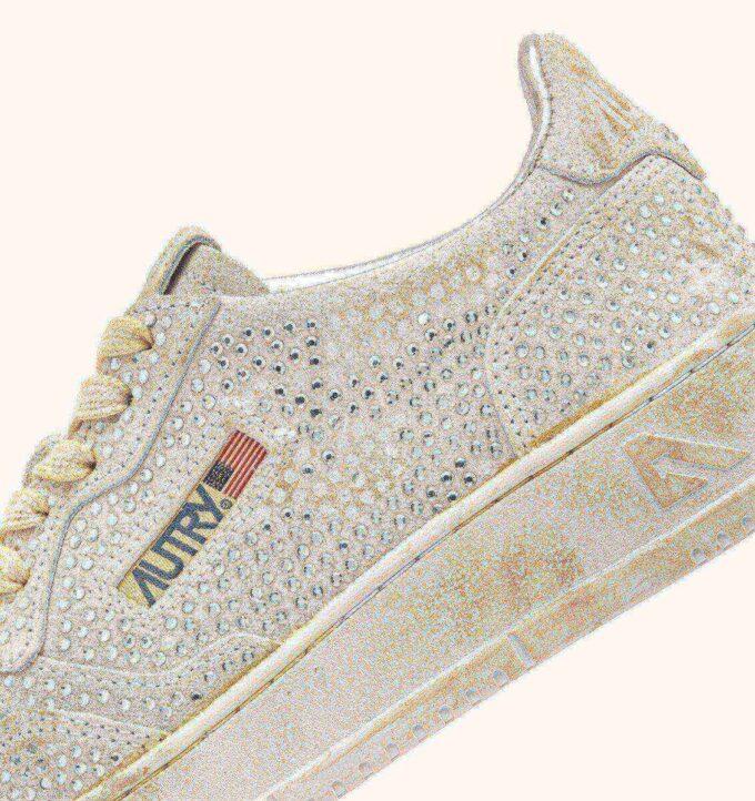 MEDALIST LOW ‘CRYSTAL’ MICRO RHINESTONES SNEAKERS WHITE MEDALIST LOW ‘CRYSTAL’ MICRO RHINESTONES SNEAKERS WHITE