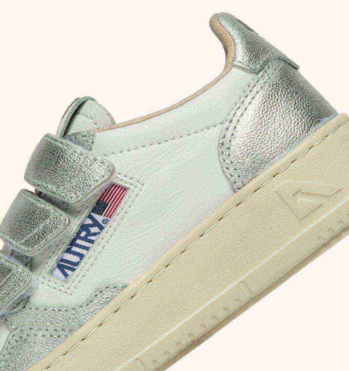 MEDALIST LOW KIDSTRIPES SNEAKERS BICOLOR IN LEATHER COLOR WHITE AND SILVER MEDALIST LOW KIDSTRIPES SNEAKERS BICOLOR IN LEATHER COLOR WHITE AND SILVER