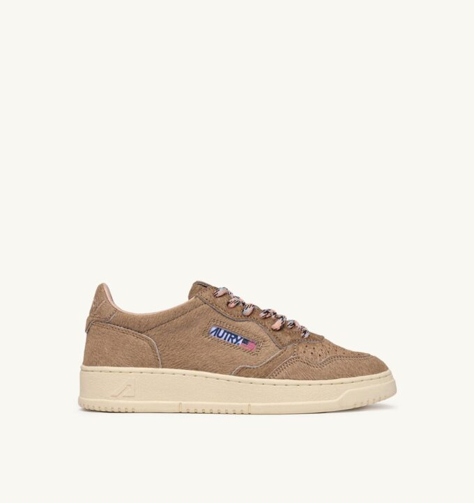 MEDALIST LOW SNEAKERS IN BEIGE PONY HAIR EFFECT