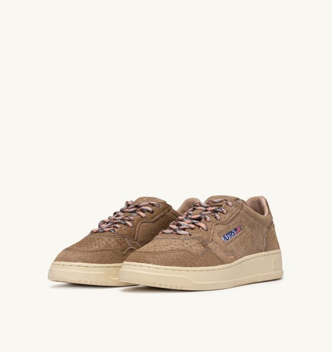 MEDALIST LOW SNEAKERS IN BEIGE PONY HAIR EFFECT