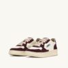 MEDALIST LOW SNEAKERS IN LEATHER MARSHMALLOW AND AMARONE GLITTER