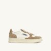 MEDALIST LOW SNEAKERS IN LEATHER MARSHMALLOW AND SAND GLITTER MEDALIST LOW SNEAKERS IN LEATHER MARSHMALLOW AND SAND GLITTER