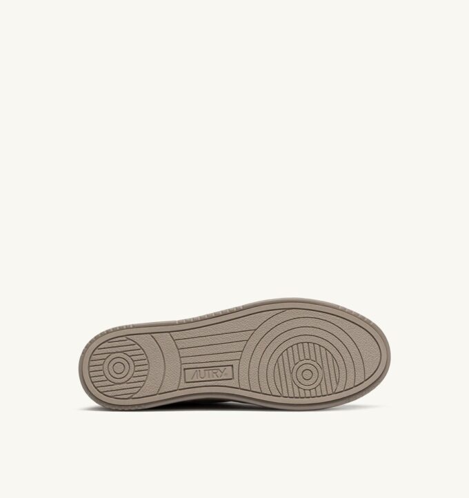 MEDALIST LOW SNEAKERS IN LONDON FOG NUBUCK LEATHER AND SUEDE MEDALIST LOW SNEAKERS IN LONDON FOG NUBUCK LEATHER AND SUEDE