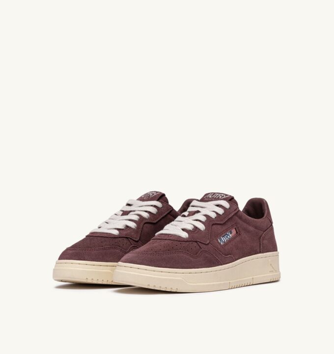 MEDALIST LOW SNEAKERS IN SUEDE COLOR CHIANTI