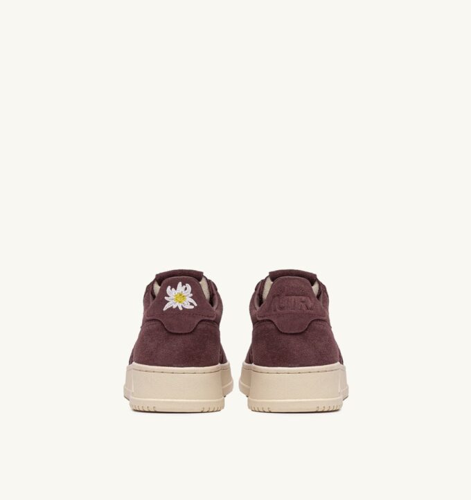 MEDALIST LOW SNEAKERS IN SUEDE COLOR CHIANTI