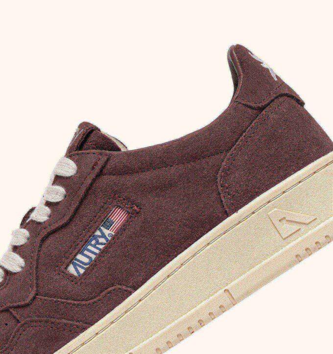 MEDALIST LOW SNEAKERS IN SUEDE COLOR CHIANTI