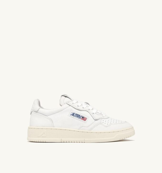 MEDALIST LOW SNEAKERS IN SUPER-SOFT WHITE NAPPA