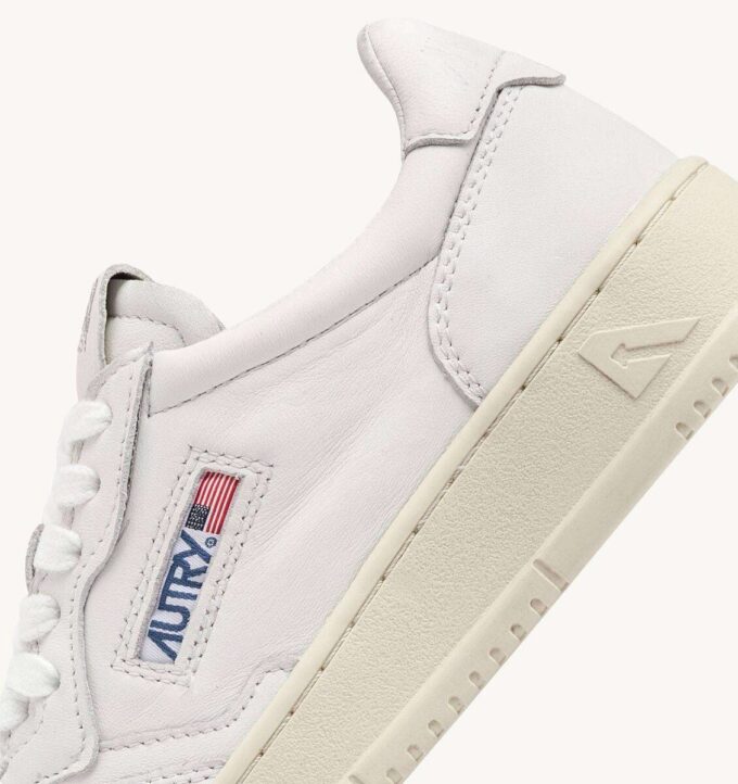 MEDALIST LOW SNEAKERS IN SUPER-SOFT WHITE NAPPA