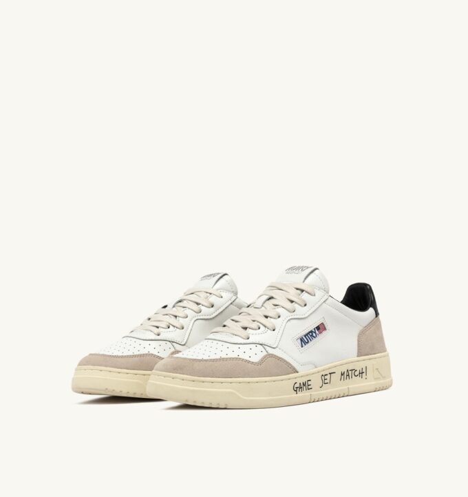 MEDALIST LOW SNEAKERS IN WHITE AND BLACK LEATHER AND SUEDE WITH LETTERING